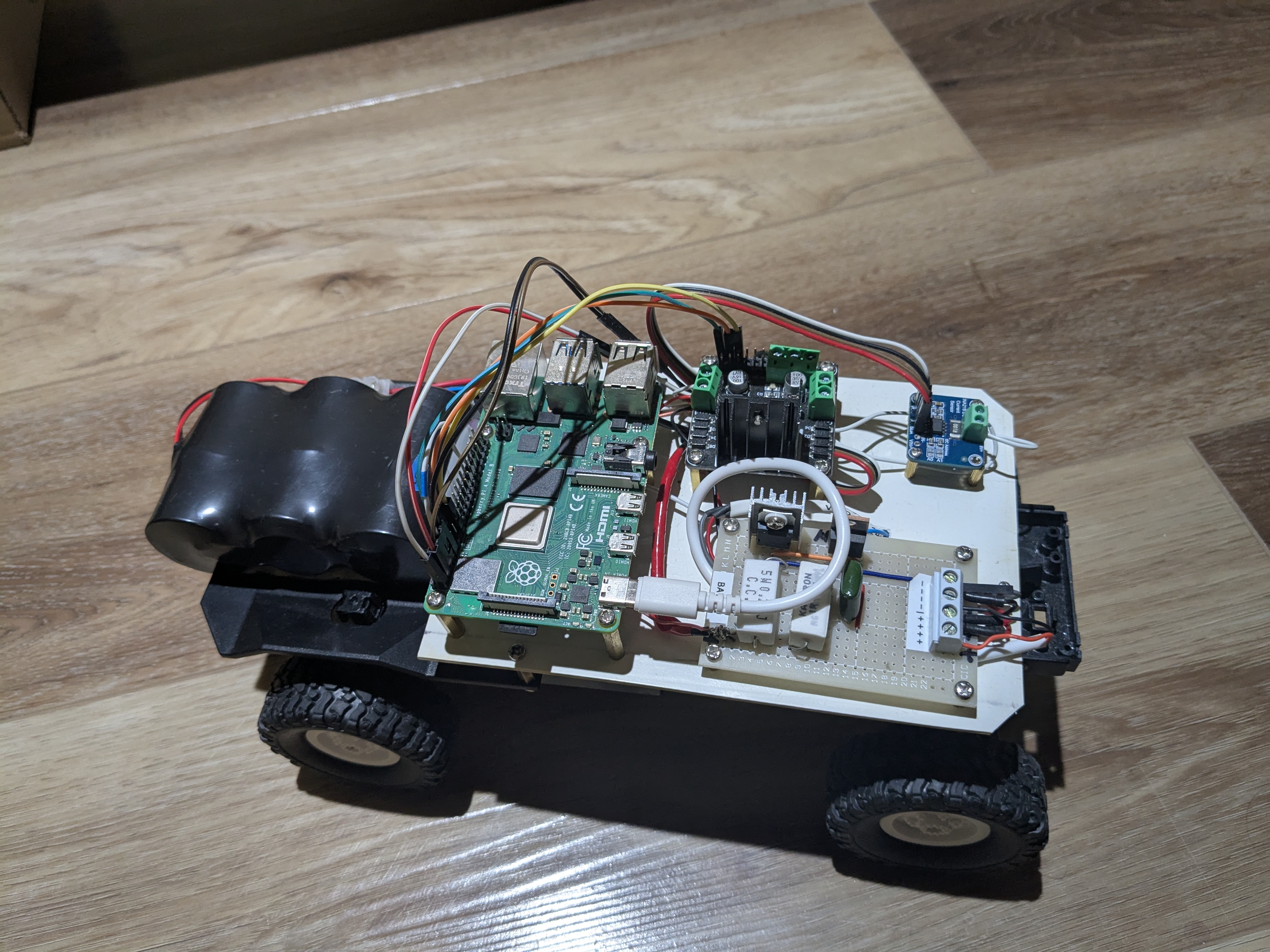Gesture-Controlled RC Car